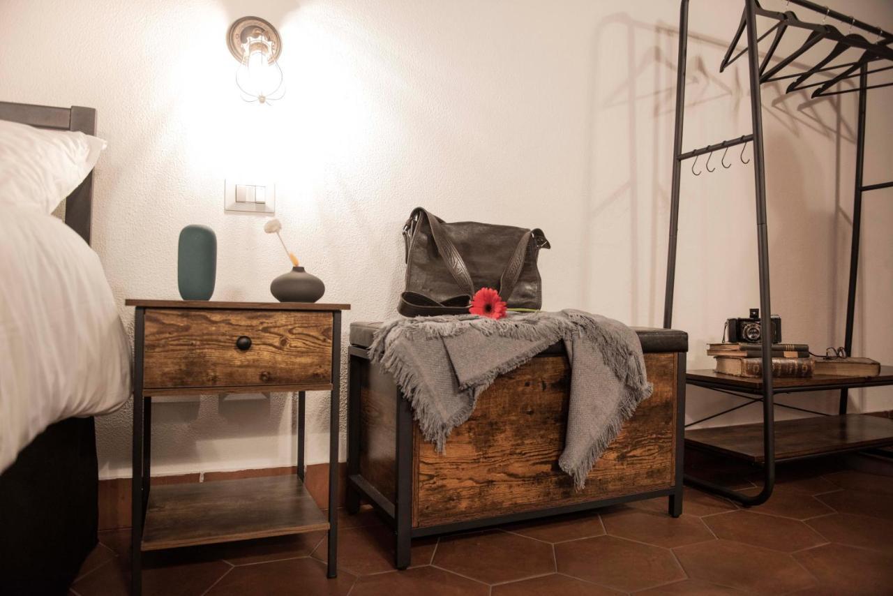 Stranamore Apartments Trastevere โรม ภายนอก รูปภาพ