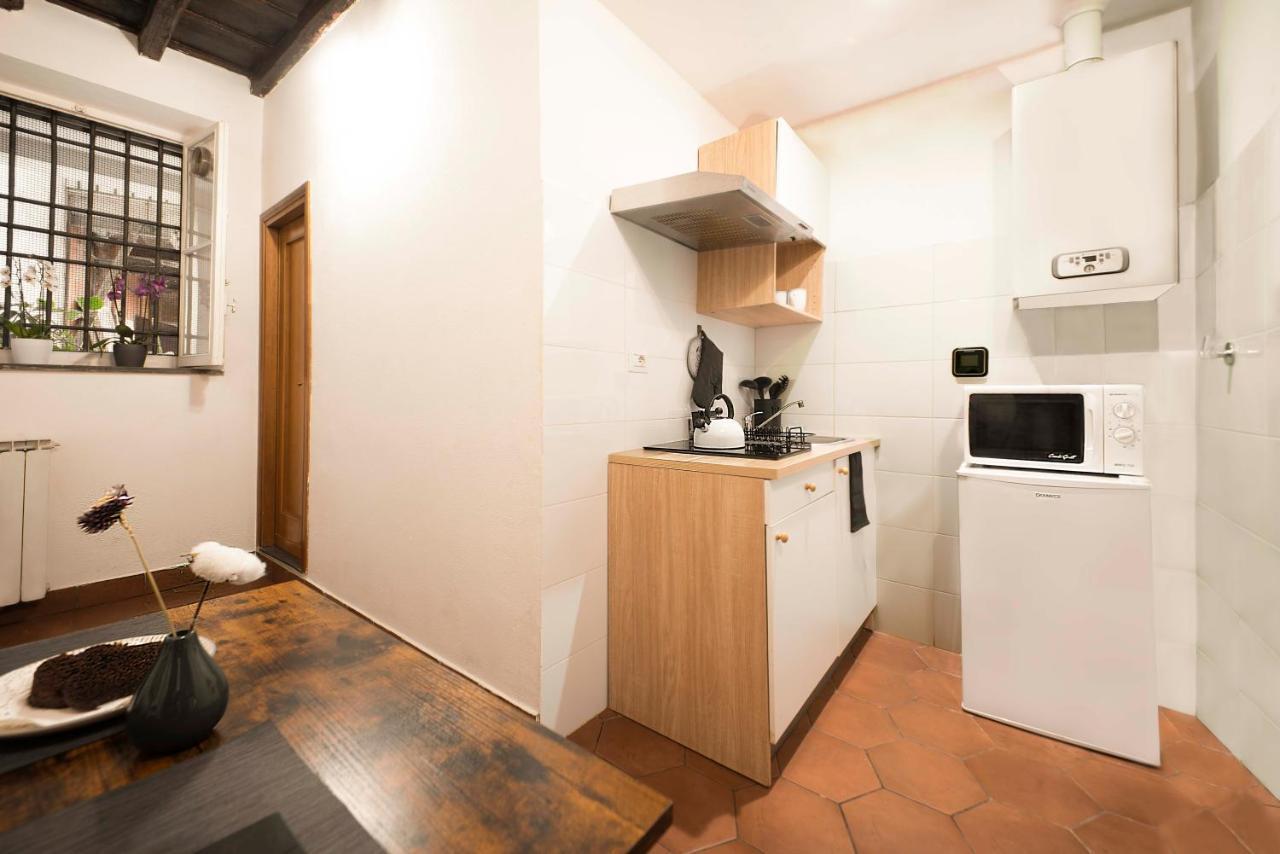 Stranamore Apartments Trastevere โรม ภายนอก รูปภาพ