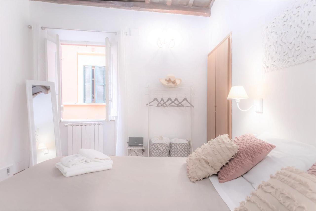 Stranamore Apartments Trastevere โรม ภายนอก รูปภาพ
