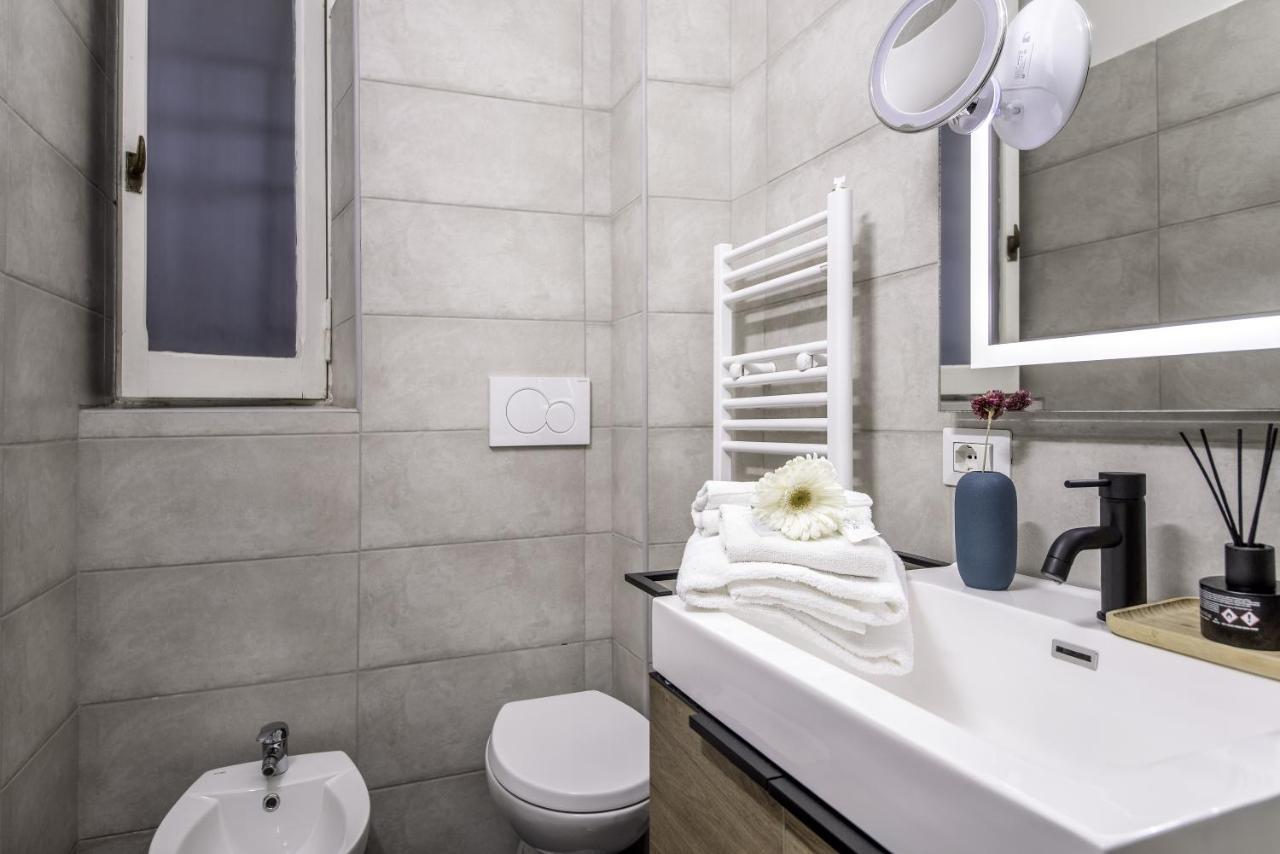 Stranamore Apartments Trastevere โรม ภายนอก รูปภาพ