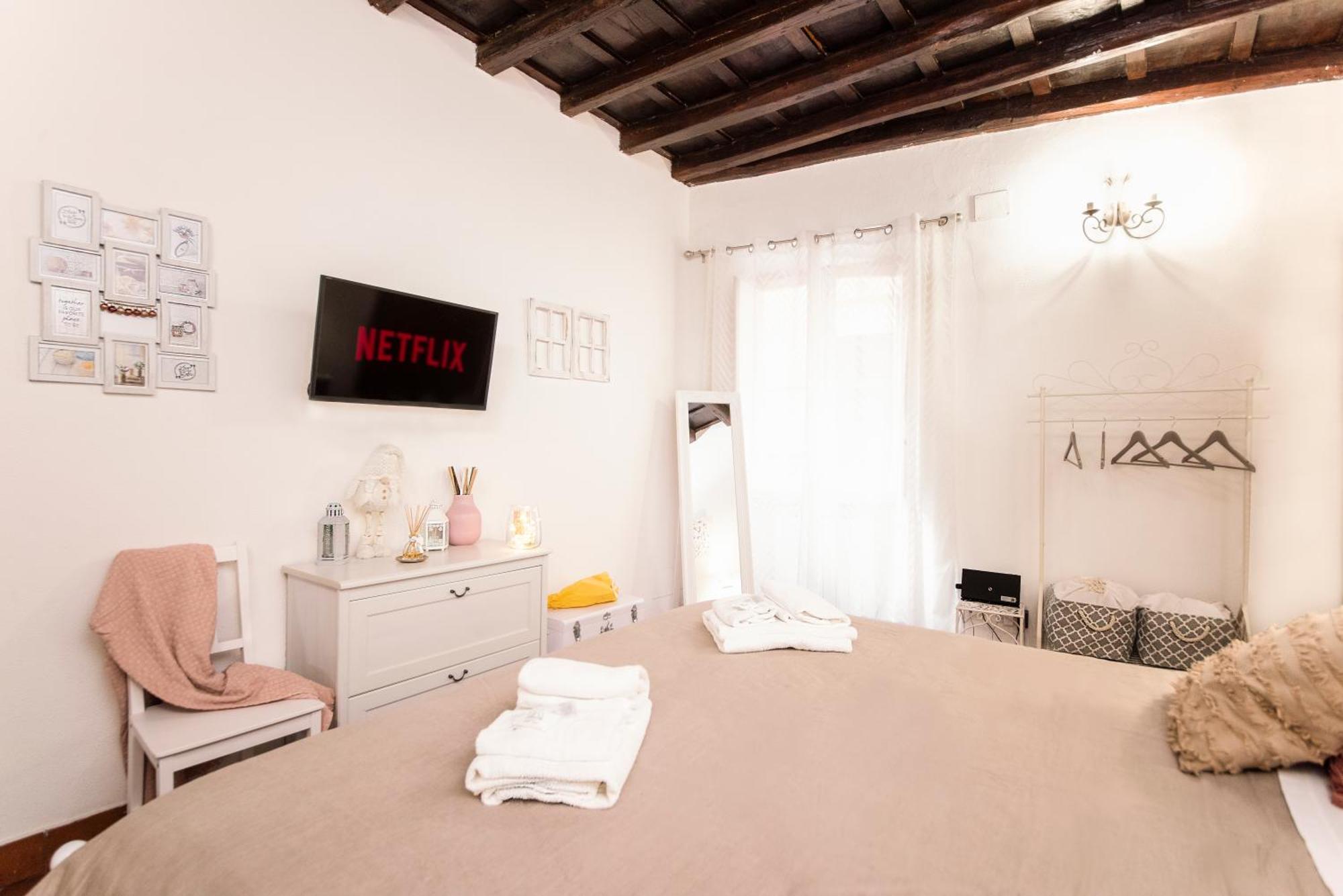 Stranamore Apartments Trastevere โรม ภายนอก รูปภาพ